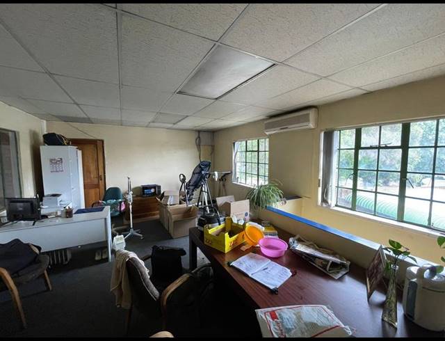 INDUSTRIAL PROPERTY TO RENT IN HENNOPSPARK